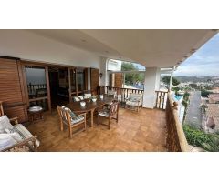 ESPECTACULAR VILLA EN TORREBELLVER.