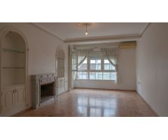 Gran apartamento en plaza central