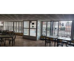 Amplio Local para Hostelería con dos salones en Cabo Cervera