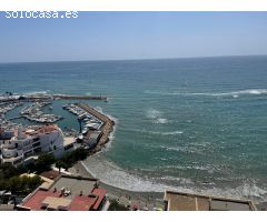 APARTAMENTO CON UNAS VISTAS AL MAR QUE TE HACEN SENTIR COMO SI VIVIERAS EN UN BARCO
