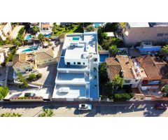 ¡Exclusivo Chalet Reformado en Los Balcones, Torrevieja!
