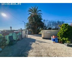 Bonita casa con 2 dormitorios + piscina, entre el campo y la ciudad, en Los Montesinos