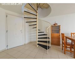 Hermoso Apartamento Dúplex De Dos Habitaciones +Garaje+ Trastero Con Vista Panorámica en Guardamar!