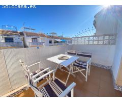 Bungalow planta alta con 2 dormitorios en zona Carrefour (Torrevieja)