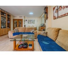 Apartamento de 4 dormitorios en el centro de Torrevieja, Calle San Luis