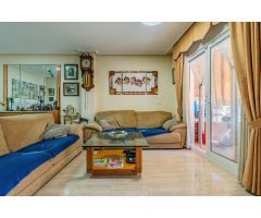 Apartamento de 4 dormitorios en el centro de Torrevieja, Calle San Luis