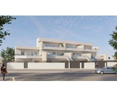 Viviendas de obra nueva en Pilar de la Horadada con piscina privada