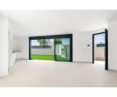 VILLA PAREADA DE NUEVA CONSTRUCCIÓN EN BENIJOFAR