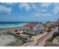 VILLA INDEPENDIENTE – Acceso DIRECTO a la PLAYA. La Manga, Mar Mediterráneo.