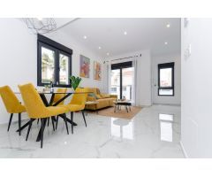 VILLAS DE OBRA NUEVA EN TORREVIEJA