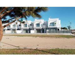 VILLAS DE OBRA NUEVA EN SANTIAGO DE LA RIBERA