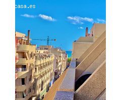 Ático céntrico con terraza y piscina -Torrevieja (Torrevieja Centro)