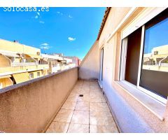 Ático céntrico con terraza y piscina -Torrevieja (Torrevieja Centro)