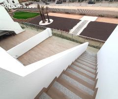EXCLUSIVO BUNGALOW PLANTA ALTA EN VISTABELLA GOLF – LLAVE EN MANO, NUEVO A ESTRENAR, CON SOLÁRIUM PR