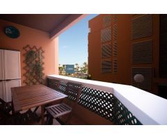 Vivienda equipada y totalmente reformada en primera línea de playa