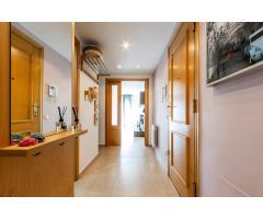 DÚPLEX DE 3 HABITACIONES CON PISCINA Y PARKING EN MEJOR ZONA DE RUBÍ, CAN ROSÉS.