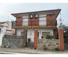 ???? GRAN CASA EN RUBÍ – IDEAL PARA DOS FAMILIAS ????