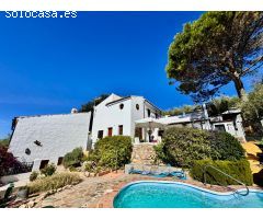 Casa unifamiliar aislada con casa de invitados en venta en Iznajar