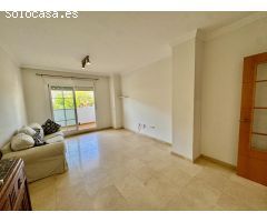 Piso en arenal golf con vistas al lago