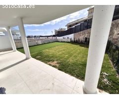 BAJO CON JARDÍN EN RESERVA DEL HIGUERÓN