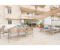 Apartamento de lujo en Santa Ponça, Mallorca – Ubicación céntrica con vistas al mar