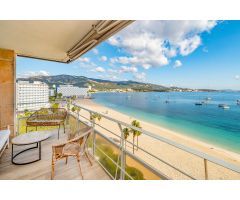 Apartamento de ensueño en primera línea de mar en Palmanova