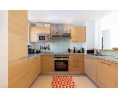 Ático de 3 Habitaciones en Bendinat, Portocolom: Lujo y Vistas al Mar