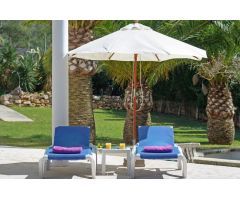 Villa con licencia vacacional en Cala Egos: privacidad, confort y rentabilidad asegurada
