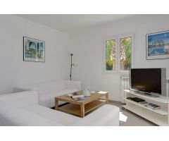 Villa con licencia vacacional en Cala Egos: privacidad, confort y rentabilidad asegurada