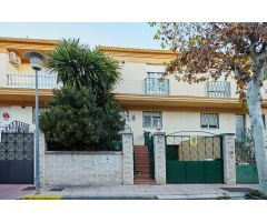 ESPECTACULAR CASA FAMILIAR EN URBANIZACION LLANOS DE LA ERMITA EN MANCHA REAL