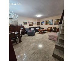 CHALET PAREADO EN TEATINOS