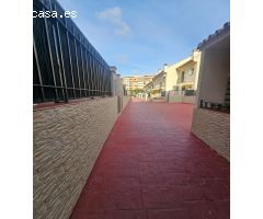 CHALET PAREADO EN TEATINOS