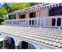 PRECIOSA VILLA EN EXCLUSIVA SANTA PONÇA