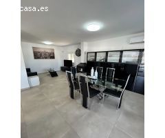 Casa independiente con piscina en Cartama