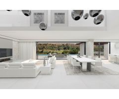 Villa de Lujo en Venta en Mijas Costa, Málaga