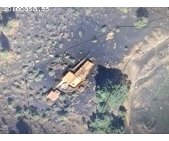 Venta de terreno con casita en  Las Manchas, La Palma