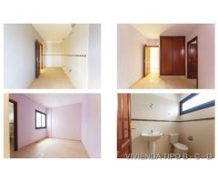 Venta de Edificio con 7 Viviendas, 22 Plazas de Garajes, 7 Trasteros y 2 Locales Comerciales