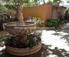 CASA GRANDE CON PISCINA Y GRANDES ESPACIOS