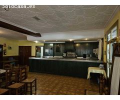 Chalet con negocio de hostelería en funcionamiento durante años.