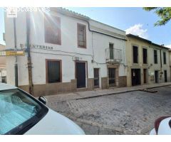 Se VENDE casa en zona SAN JUSTO/PLAZA DE LAS CANTERÍAS