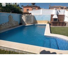 Se ALQUILA chalet en Chiclana de la Frontera (Cádiz)
