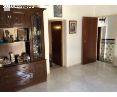 Se VENDE piso PARA REFORMAR en la zona centro de Malpartida de Cáceres