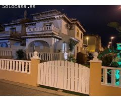 Chalet en Venta en Orihuela Costa, Alicante