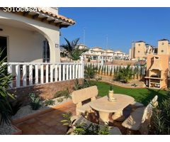 Chalet en Venta en Orihuela Costa, Alicante