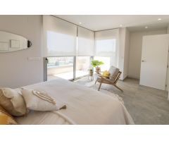 SE VENDE LUJOSO CHALET TIPO VILLA EN LO ROMERO GOLF PILAR DE LA HORADADA
