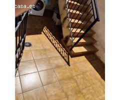 SE VENDE CHALET ADOSADO EN TORRE DE LA HORADADA