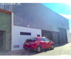 SUBASTA - Nave industrial de 360 m2 en polígono de Palmera