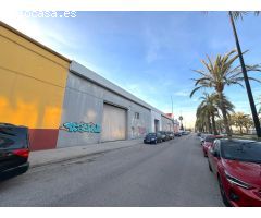 SE ALQUILA - Nave en Polígono Benieto de Gandia  muchas posibilidades y gran visibilidad