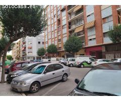 Local comercial de 664 m2 en calle Sant Pere de Gandía