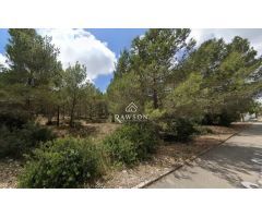 Terreno Urbano en Canyelles – Oportunidad de Inversión